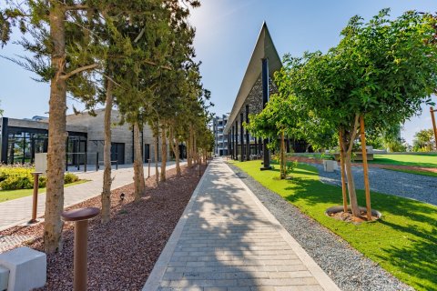 3 bedrooms Apartment in Zakaki, Limassol,  No. 42382 3