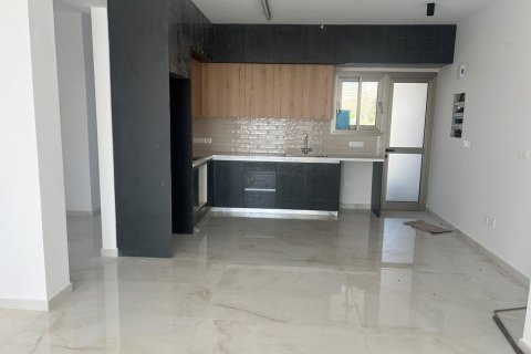 Квартира с 3 спальнями в Героскипу, Пафос,  № 42384 3