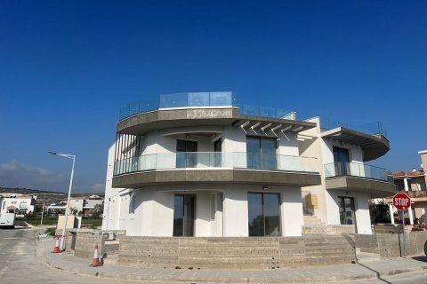 Квартира с 3 спальнями в Героскипу, Пафос,  № 42384 2