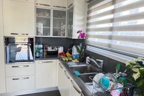 3 bedrooms Apartment in Strovolos, Nicosia, No. 40018 10