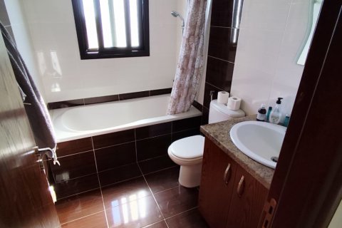 2 bedrooms Apartment in Livadia, Larnaka,  No. 40022 18