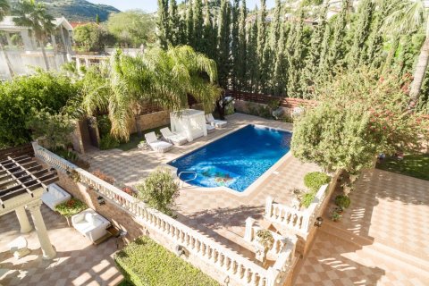 4 chambres Villa à Agios Tychonas, Limassol,  No. 49315 9