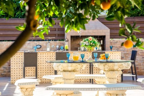 4 chambres Villa à Agios Tychonas, Limassol,  No. 49315 7