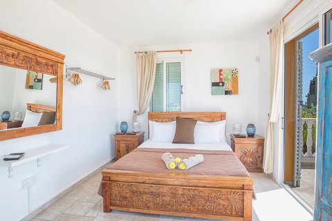3 bedrooms Villa in Paralimni, Ammochostos, Cyprus No. 26002