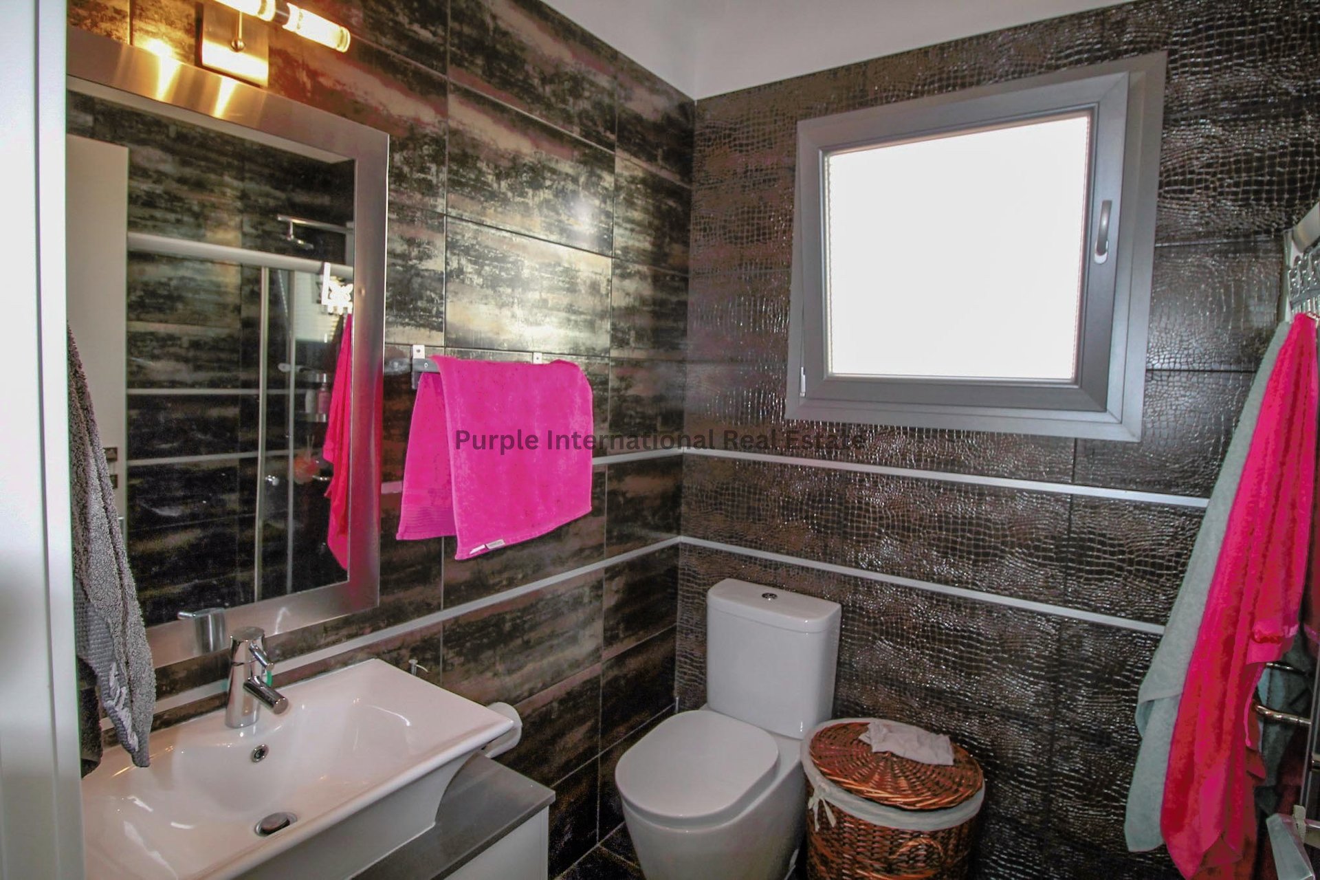 4 bedrooms Villa in Empa, Paphos, Cyprus No. 8163