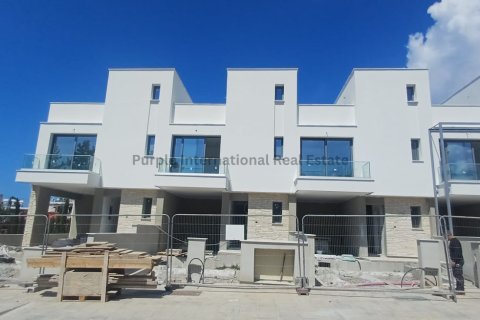 3 chambres Maison de Ville à Kato Paphos, Paphos,  No. 8166 19