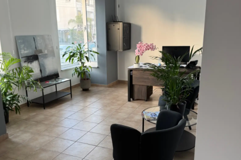 7 rooms Office in Larnaca, Larnaka,  No. 51841 9