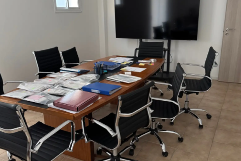 7 rooms Office in Larnaca, Larnaka,  No. 51841 3
