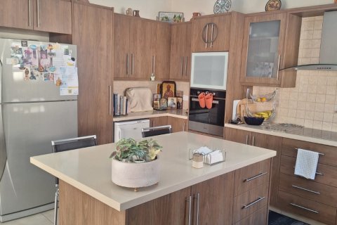 3 bedrooms Townhouse in Strovolos, Nicosia,  No. 51842 5