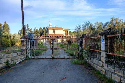 3 bedrooms Villa in Pyrga, Larnaka,  No. 37888 16