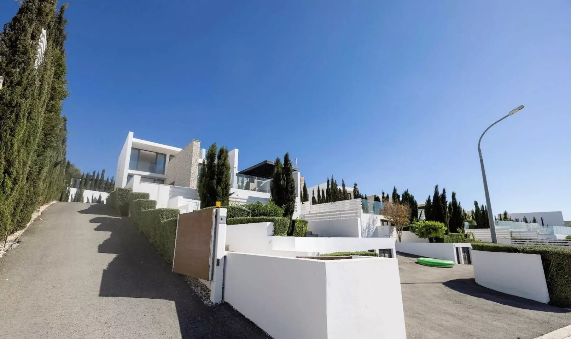 5 bedrooms Villa in Paphos, Cyprus No. 37884