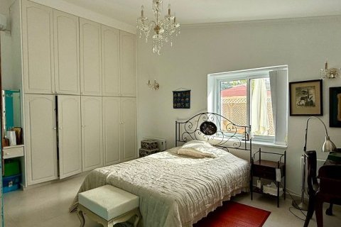 Бунгало с 4 спальнями в Тала, Пафос,  № 53343 6