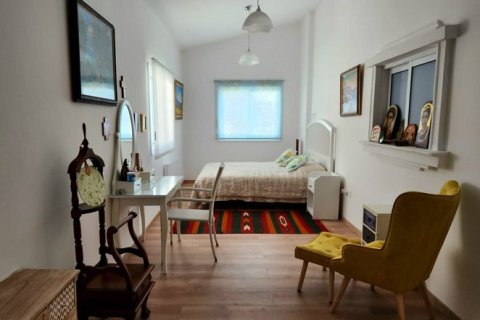 Бунгало с 4 спальнями в Тала, Пафос,  № 53343 3