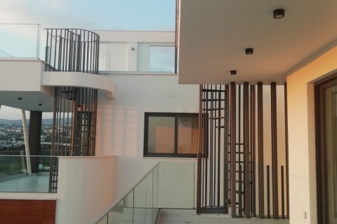 2 bedrooms Apartment in Limassol,  No. 45457 9