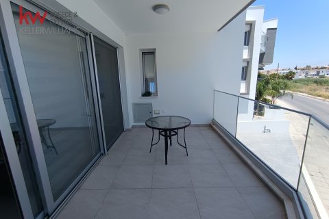 2 bedrooms Apartment in Larnaka,  No. 40620 6