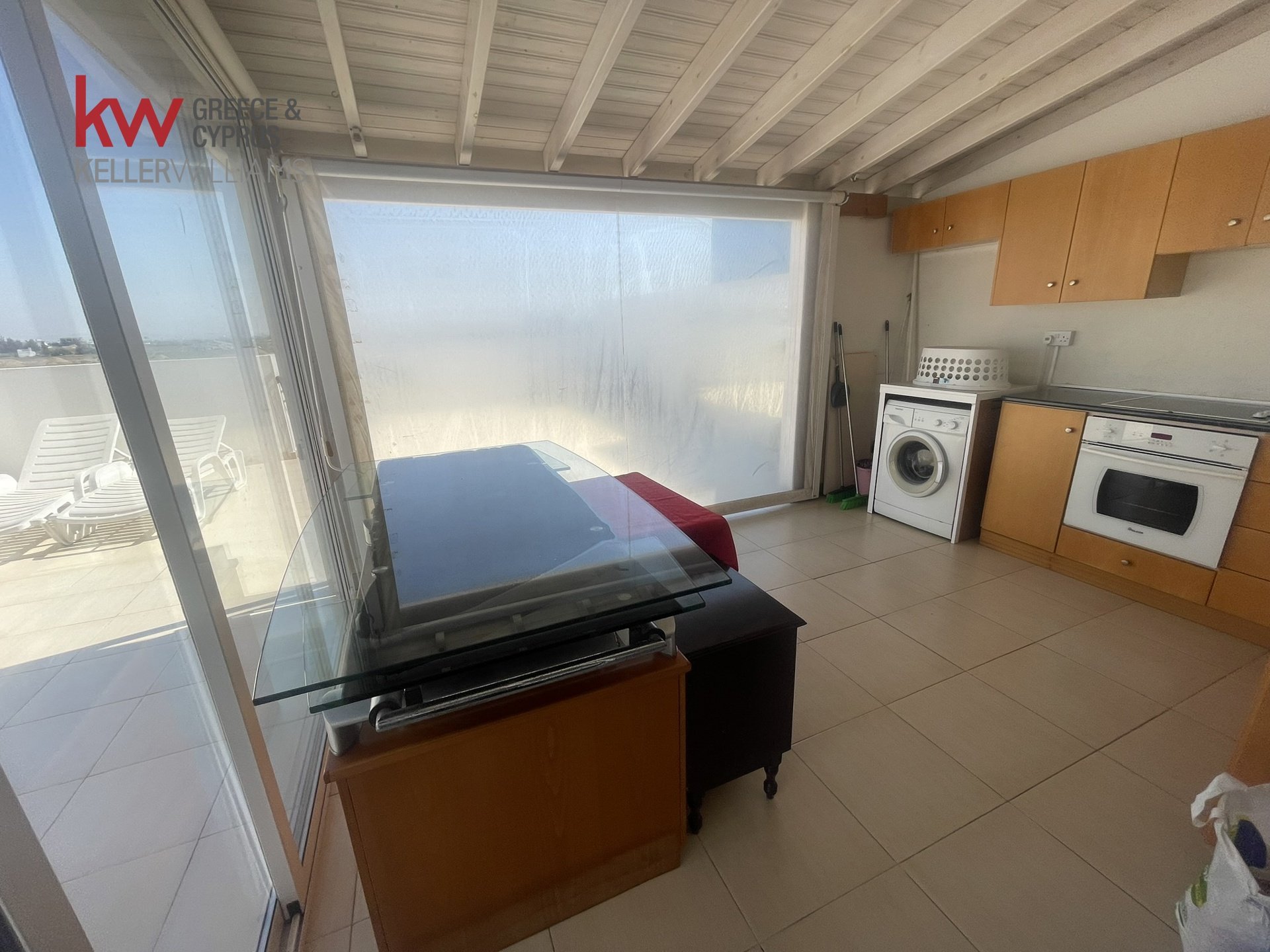 2 bedrooms Apartment in Meneou, Larnaka, Cyprus No. 40603