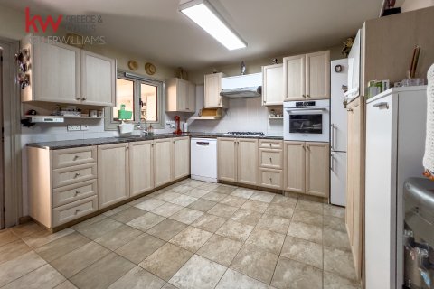 5 bedrooms Villa in Larnaka,  No. 40619 21