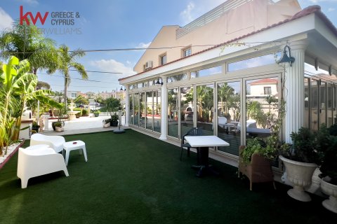 5 bedrooms Villa in Larnaka,  No. 40619 4