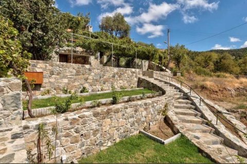 2 bedrooms Villa in Prodromos, Nicosia,  No. 48387 2