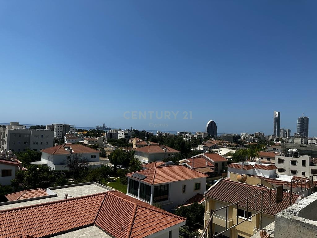 12 dormitorios Edificio en Germasogeia, Limassol, Chipre No. 5986