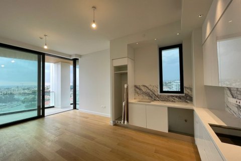 3 rooms Apartment in Limassol,  No. 38962 10