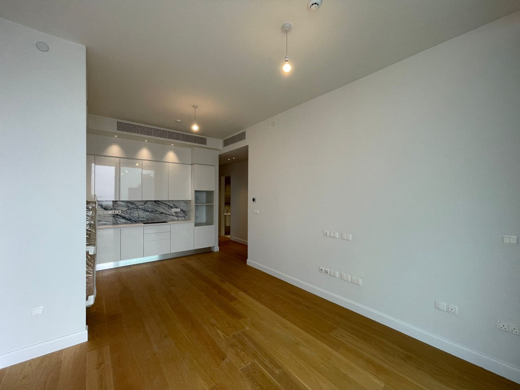 3 rooms Apartment in Limassol, Cyprus No. 38962