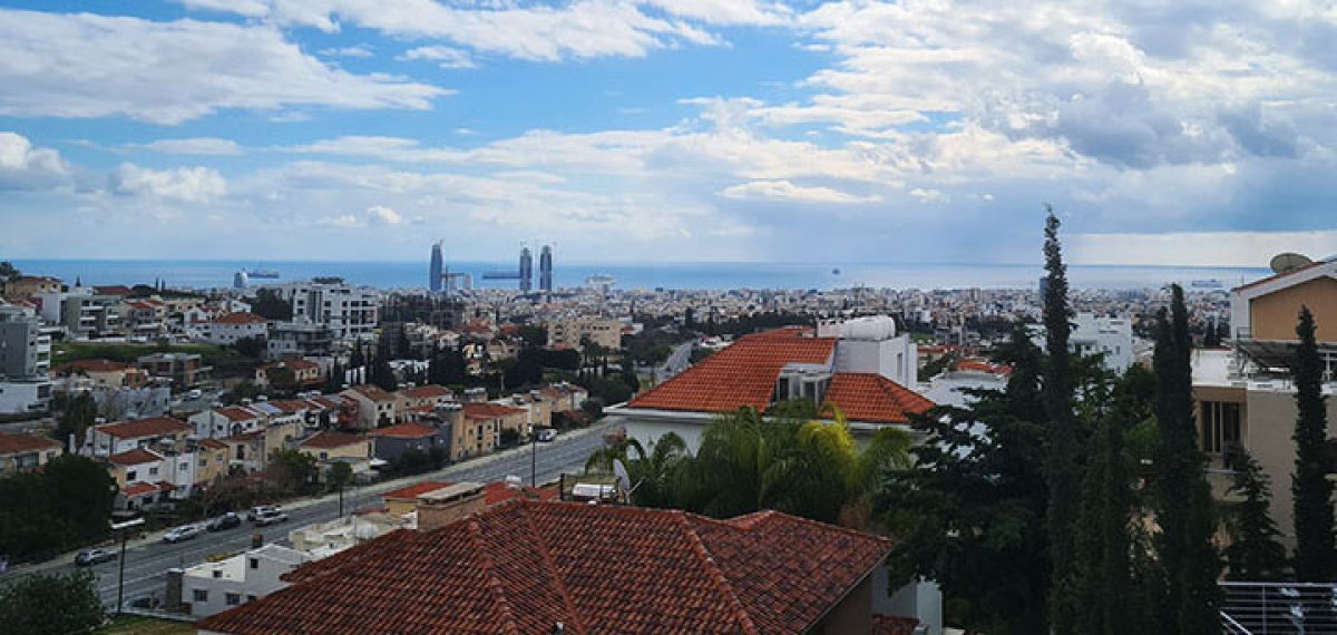 4 rooms Apartment in Limassol, Cyprus No. 38960