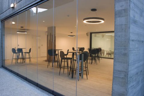 Квартира с 18 комнатами в Лимассол, Лимасол,  № 38959 6