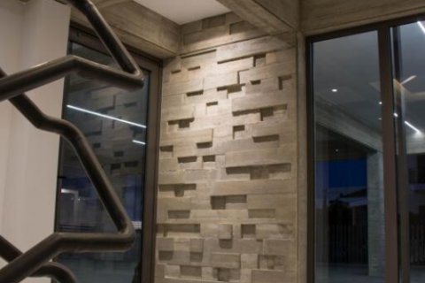 Квартира с 18 комнатами в Лимассол, Лимасол,  № 38959 9