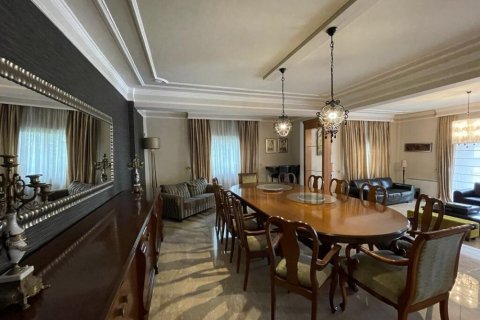 6 rooms Villa in Limassol,  No. 38961