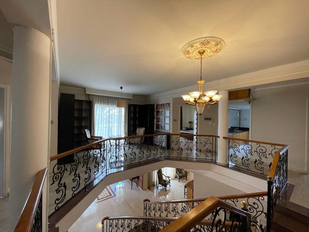 6 pièces Villa à Limassol, Chypre No. 38961