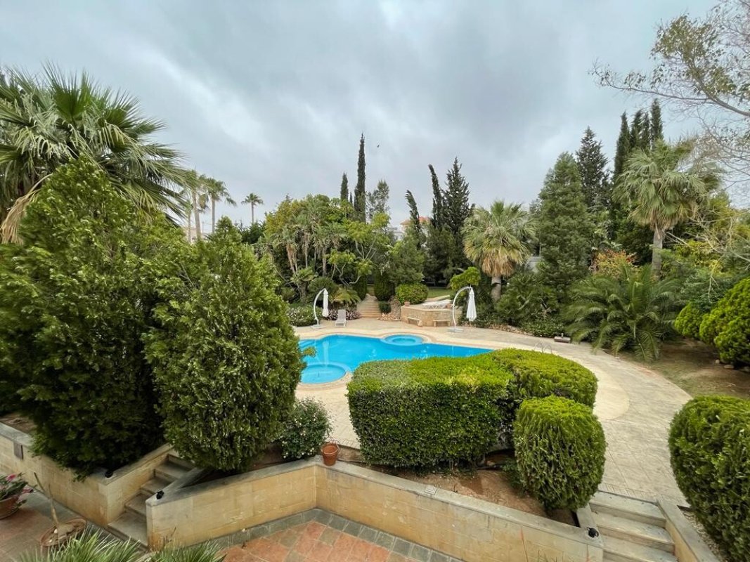 6 pièces Villa à Limassol, Chypre No. 38961