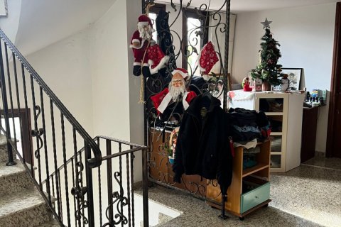 4 bedrooms Townhouse in Dali, Nicosia, No. 39783 10