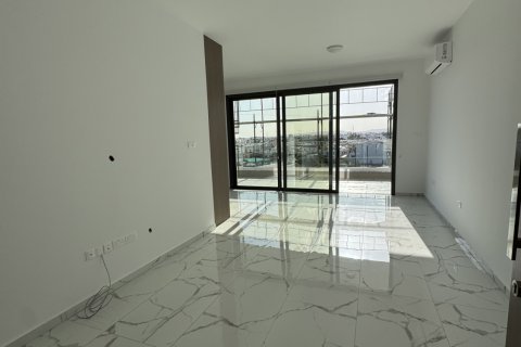 Квартира с 2 спальнями в Ларнака,  № 39784 2