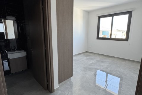 Квартира с 2 спальнями в Ларнака,  № 39786 6