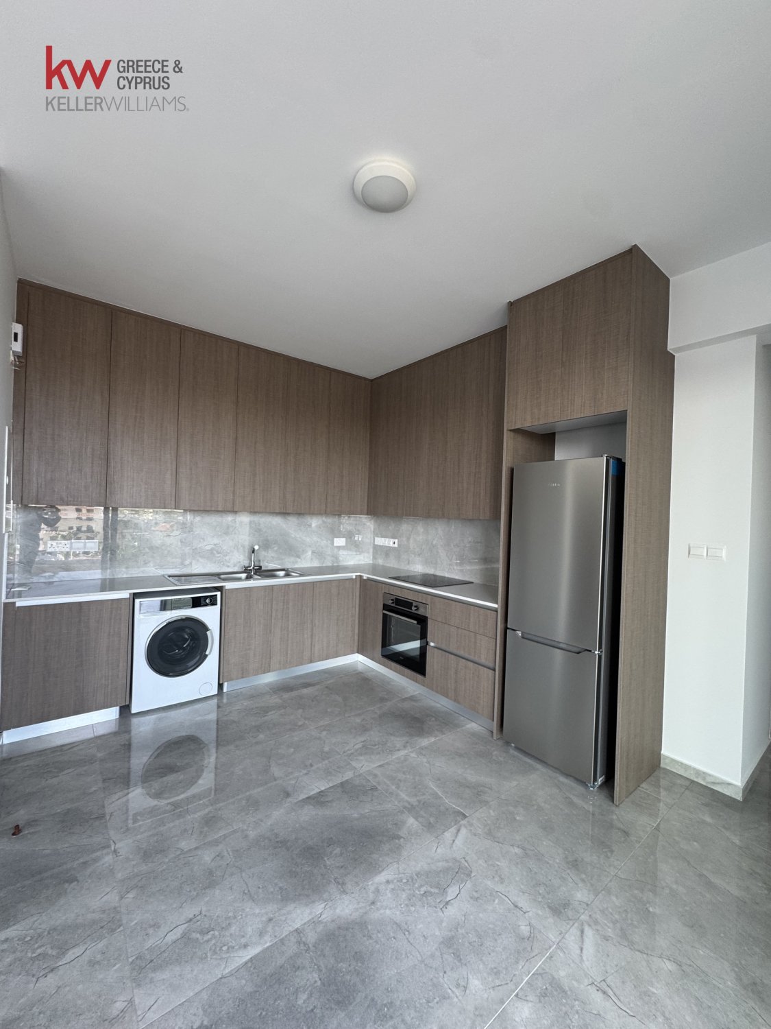 2 bedrooms Apartment in Larnaca, Larnaka, Cyprus No. 39786