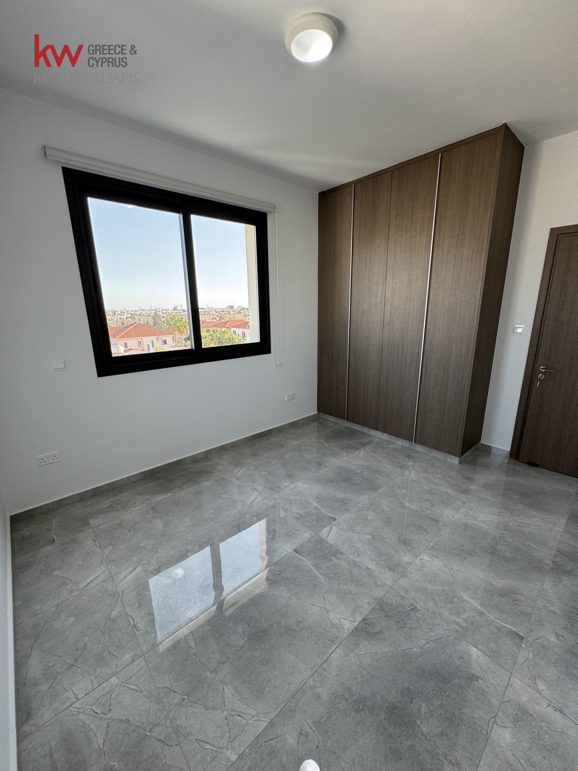 2 bedrooms Apartment in Larnaca, Larnaka, Cyprus No. 39786