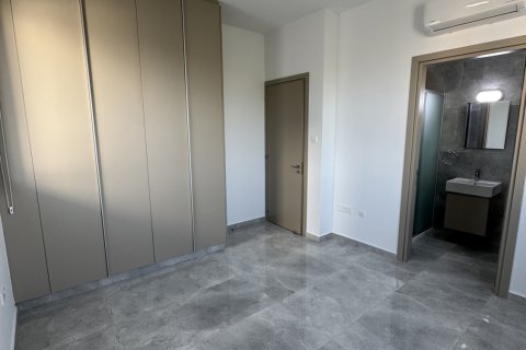 2 bedrooms Apartment in Larnaca, Larnaka, No. 39785 6