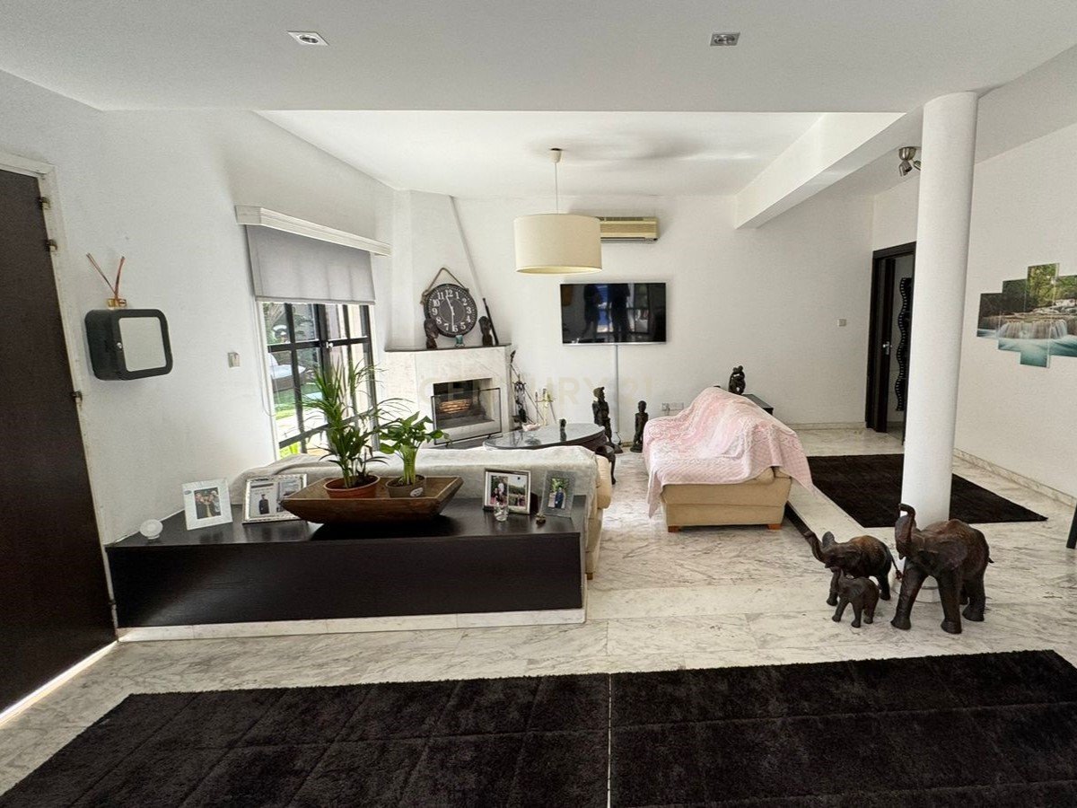 4 dormitorios Villa en Agios Athanasios, Limassol, Chipre No. 29572