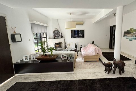 4 dormitorios Villa en Agios Athanasios, Limassol,  No. 29572 2