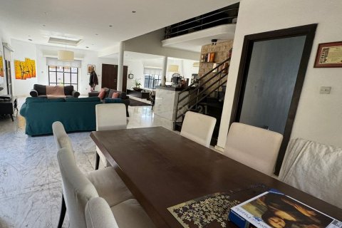 4 dormitorios Villa en Agios Athanasios, Limassol,  No. 29572 5