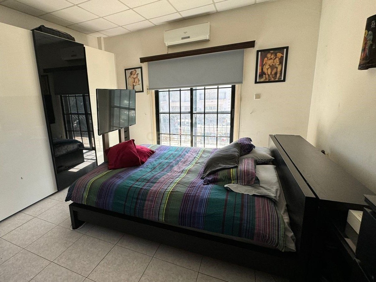 4 dormitorios Villa en Agios Athanasios, Limassol, Chipre No. 29572