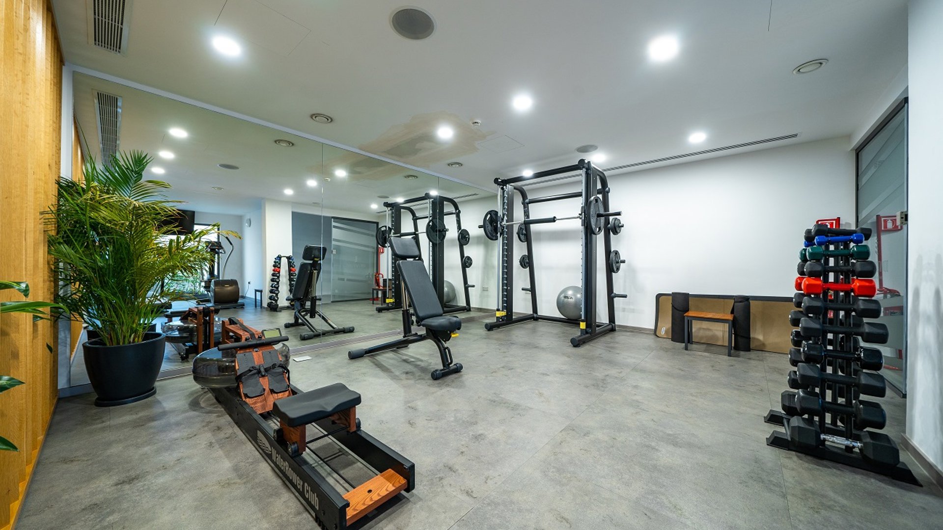 3 bedrooms Apartment in Kato Paphos, Paphos, Cyprus No. 29289
