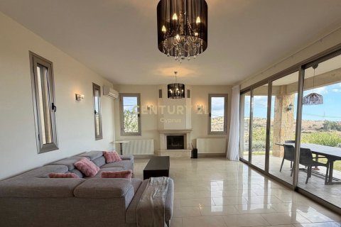 4 dormitorios Villa en Parekklisia, Limassol,  No. 56110 3