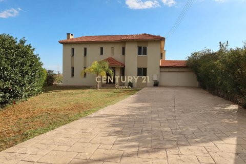 4 dormitorios Villa en Parekklisia, Limassol,  No. 56110 2