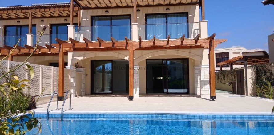 3 chambres Villa à Aphrodite Hills, Kouklia, Paphos,  No. 54502