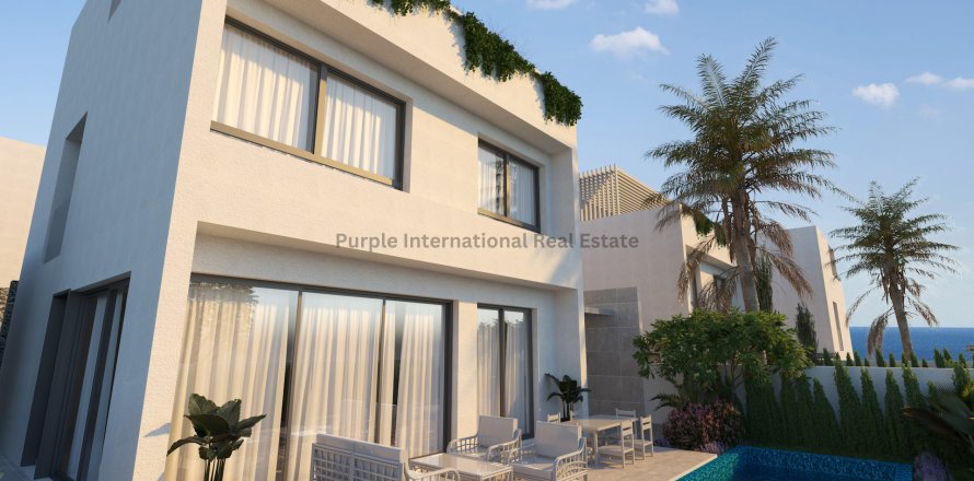 5 bedrooms Villa in Protaras, Ammochostos,  No. 37558