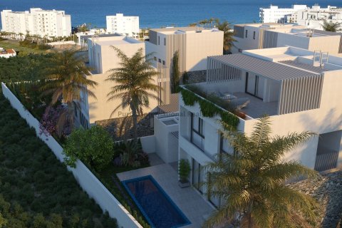 4 bedrooms Villa in Protaras, Ammochostos, Cyprus No. 37557 2