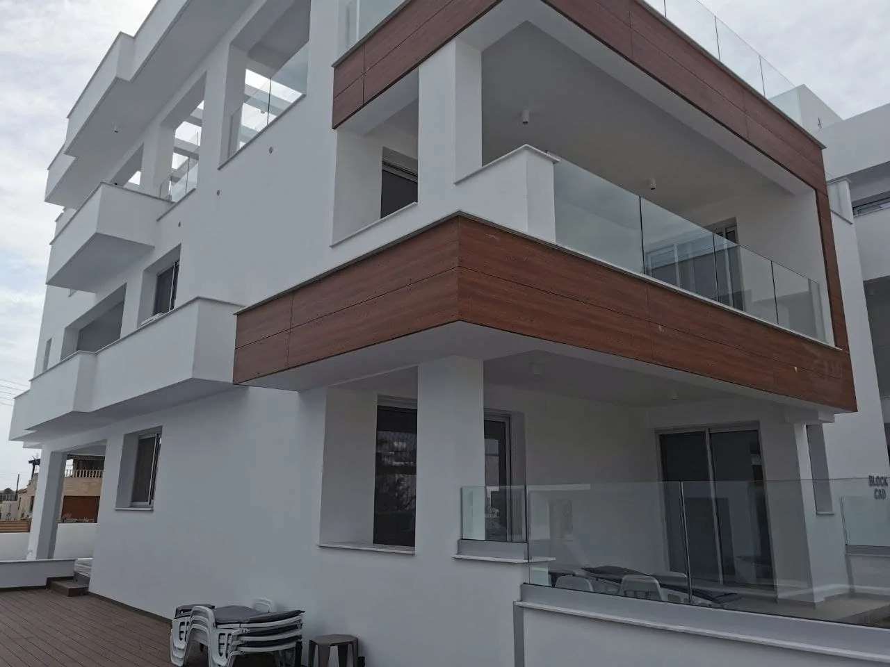 2 bedrooms Apartment in Larnaca, Larnaka, Cyprus No. 4955