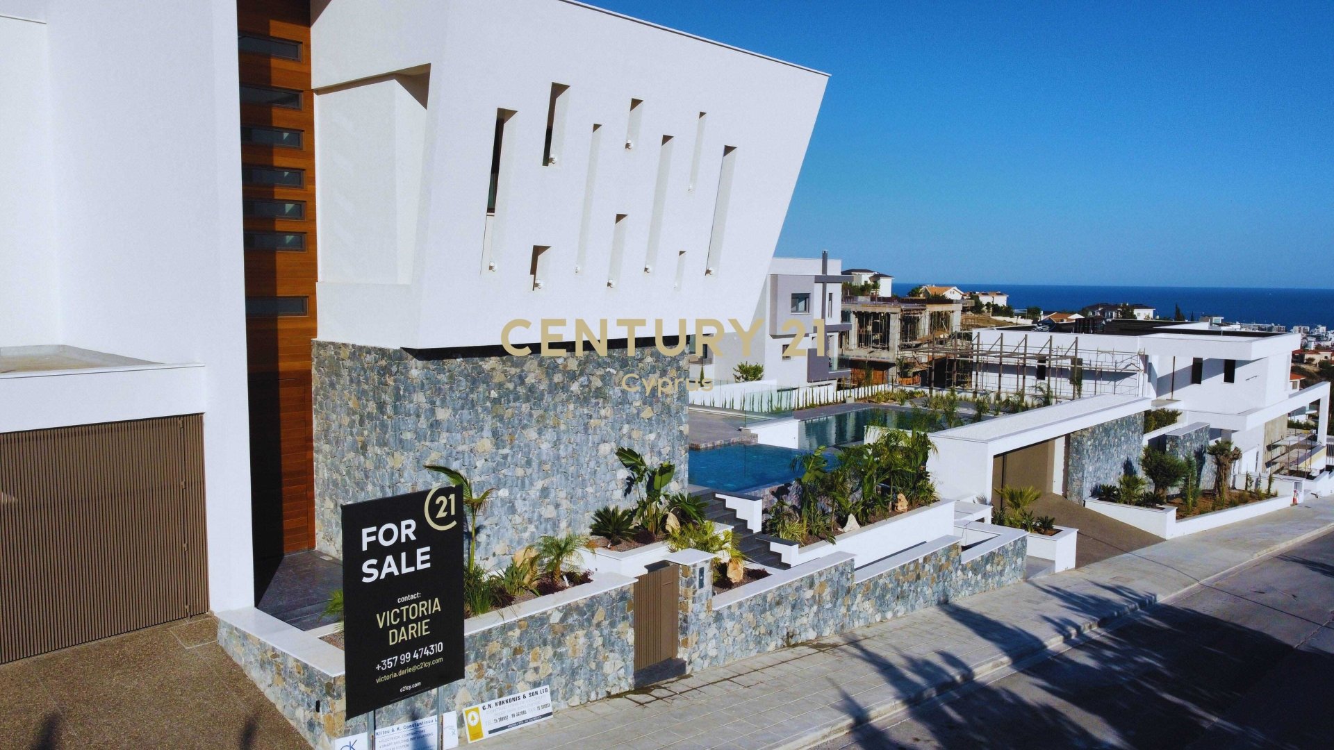 6 bedrooms Villa in Germasogeia, Limassol, Cyprus No. 6206